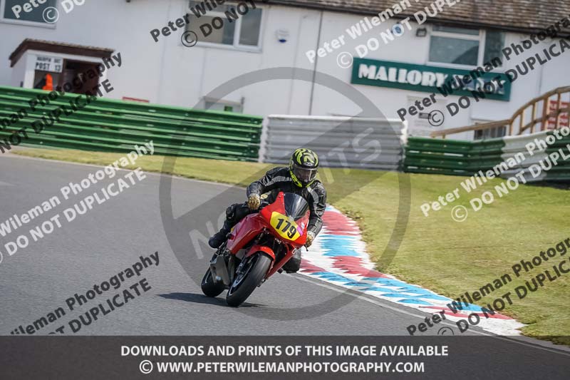 enduro digital images;event digital images;eventdigitalimages;mallory park;mallory park photographs;mallory park trackday;mallory park trackday photographs;no limits trackdays;peter wileman photography;racing digital images;trackday digital images;trackday photos